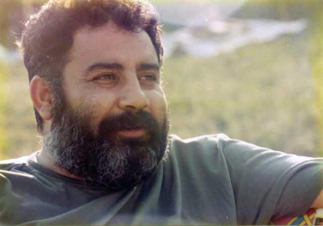 Ahmet Kaya Kimdir? Kaç Yaşında Öldü? Ölüm Tarihi Ne Zaman?