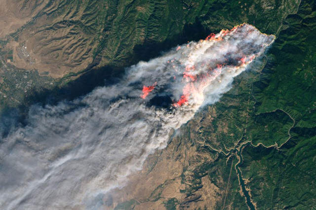 California'da Orman Yangınında Kayıp Sayısı 631'e Çıktı California'daki Orman Yangınında Ölü Sayısı 66'ya, Kayıp Sayısı da 631'e Çıktı