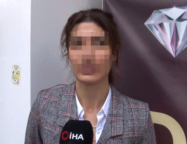 Güzellik Merkezinde Akıl Almaz Olay: Ölü Derileri Yediğini İddia Ederek Şikayetçi Oldu Güzellik Merkezinde Akılalmaz Olay: Adam Benim DNA'larımı Yemiş
