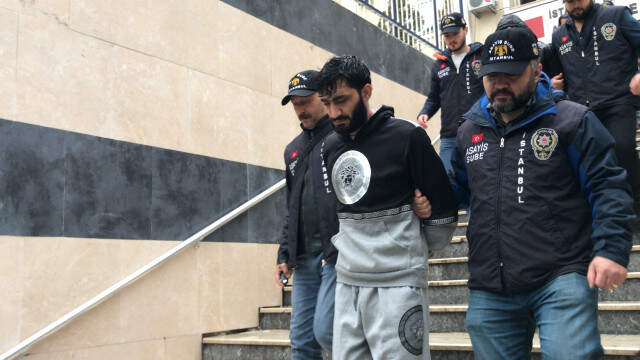Kaçırdıkları Gencin Babasından 50 Bin Dolar Fidye İstediler Kesik Parmak Süsü Verip Suriyeli Babadan 50 Bin Dolar Fidye İstediler