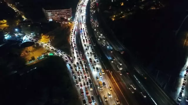 Trafikten Kaçmak İçin Geri Manevra Yapanlara Trafik Polisleri Ceza Yağdırdı