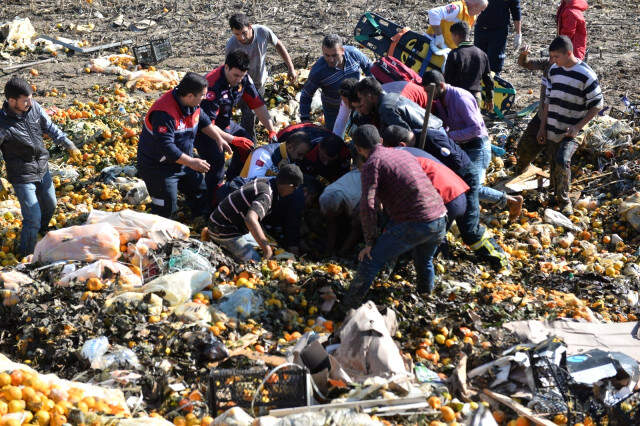 Narenciye Posası Altında Kalan Çocuk İşçi Yaşam Mücadelesini Kaybetti