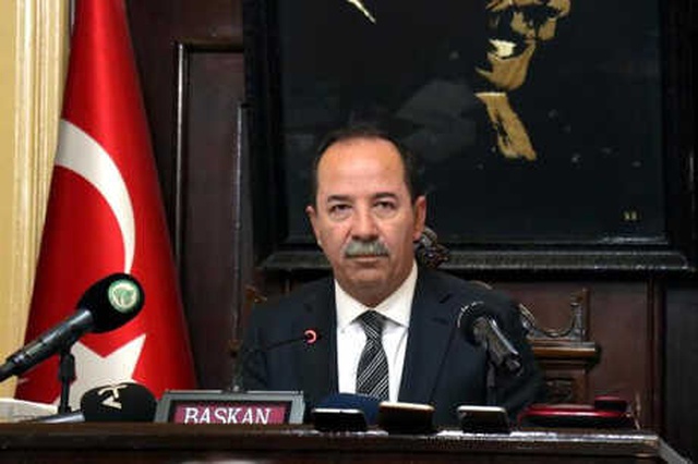Edirne Belediye Başkanı, Bütçeyi Yanlış Yazan Görevlinin İşine Son Verdi