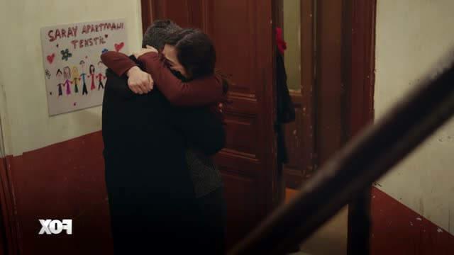 Kadın Dizisinde Sarp ve Bahar'ın Kavuşma Sahnesinde Gözyaşları Sel Oldu