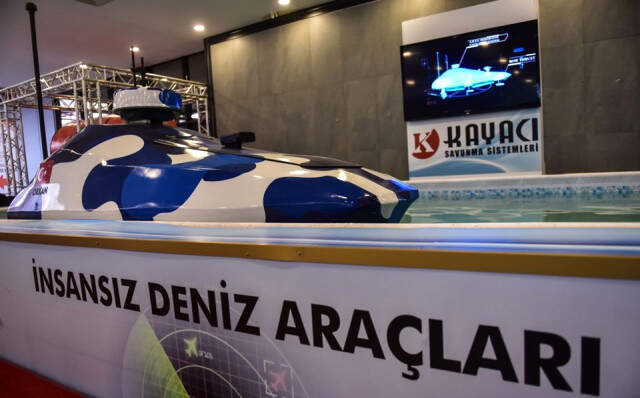 Türkiye'nin İlk İnsansız Deniz Aracı 'İda' Fuarda Görücüye Çıktı Türkiye'nin İlk İnsansız Deniz Aracı