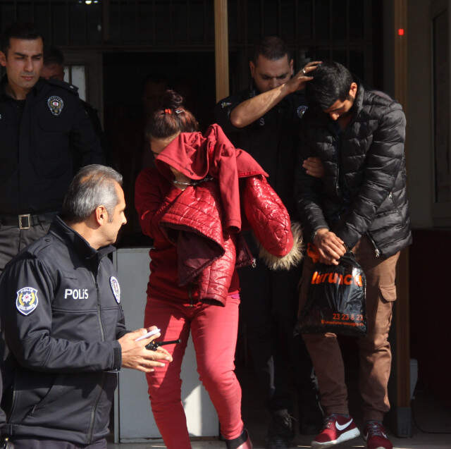 Halasının Kaçırdığı Çocuk Adana'da Polis Baskınıyla Bulundu 5 Yaşındaki Yeğenini Kaçıran Halanın Gerekçesi