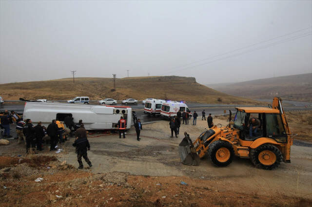 Malatya'da Yolcu Midibüsü Devrildi: 6 Ölü, 16 Yaralı