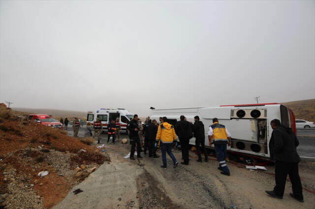 Türkiye'yi Yasa Boğan Kazadan İlk Görüntüler Geldi Türkiye'yi Yasa Boğan Kazadan Yürek Yakan İlk Görüntüler Geldi