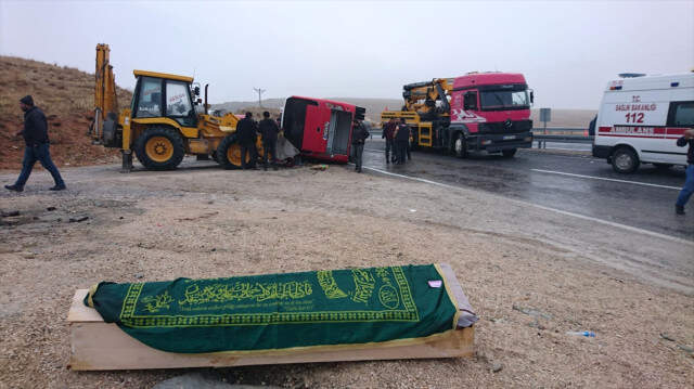 Türkiye'yi Yasa Boğan Kazadan İlk Görüntüler Geldi <a class='keyword-sd' href='/turkiye/' title='Türkiye'>Türkiye</a>'yi Yasa Boğan Kazadan Yürek Yakan İlk Görüntüler Geldi