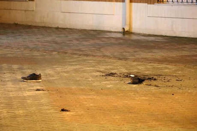 Madde Bağımlısı Genç, Cami Avlusunda Kendini Yaktı