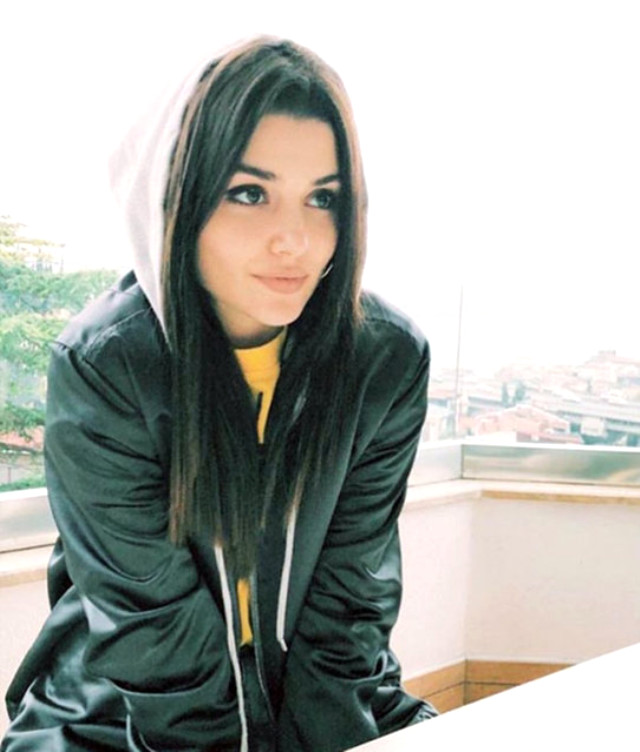 Yeni Diziye Başlayan Güzel Oyuncu Hande Erçel, Dudağına Dolgu Yaptırdı