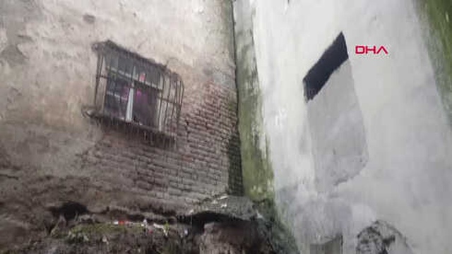 Binanın Temelinden Antik Çağlara Ait İskelet Çıktı