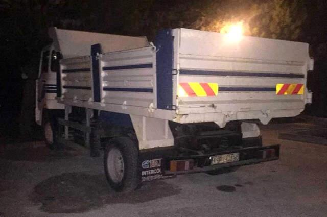 Başına Kamyonetin Kasa Kapağı Çarpan Genç Kız, Yaşamını Yitirdi