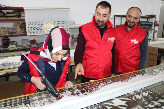 Tam Bir Başarı Hikayesi! Devlet Ellerinden Tuttu, Diyarbakırlı Gençler Fabrikatör Oldu