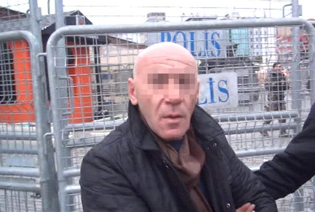 İstanbul'un Göbeğinde Genç Kadına Ahlaksız Teklif: Seninle İlişkiye Girmek Kaç Para İstanbul'un Göbeğinde Genç Kadına Ahlaksız Teklif: Seninle İlişkiye Girmek Kaç Para