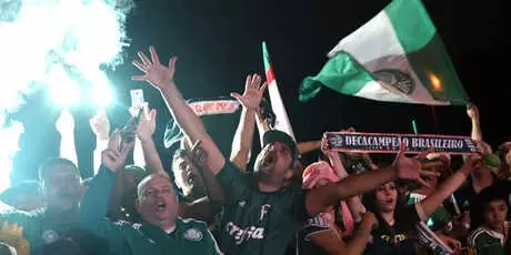 Eski Galatasaraylı Melo'nun Takımı Palmeiras, Brezilya'da Şampiyon Oldu