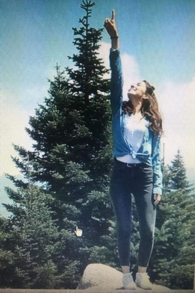 Şofben Kurbanı Üniversiteli Alara, Toprağa Verildi Şofben Kurbanı Üniversiteli Genç Kız, Toprağa Verildi