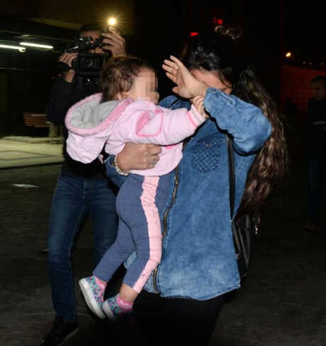 16 Yaşındaki Anne, 9 Aylık Bebeğini Satmak İsterken Yakalandı