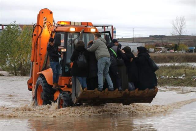 Edirne Sular Altında Kaldı! 1 Kişi Kayıp