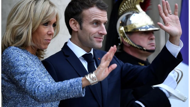 Ft'nin Fransa'daki Protestolara Yorumu: Fransızlar Dirgenlerini Macron'a Doğrulttu