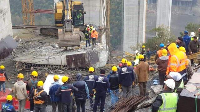 Kocaeli'de, Beton Bloğun Altında Kalan 4 İşçinin Cansız Bedenine Ulaşıldı