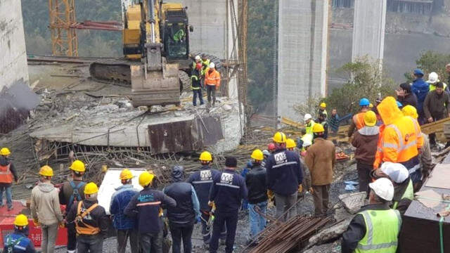 Son Dakika! Kuzey Marmara Otoyolu İnşaatında Beton Blok Çöktü! İşçiler Enkaz Altında Kaldı Kuzey Marmara Otoyolu İnşaatında Beton Blok Çöktü! İşçiler Enkaz Altında Kaldı