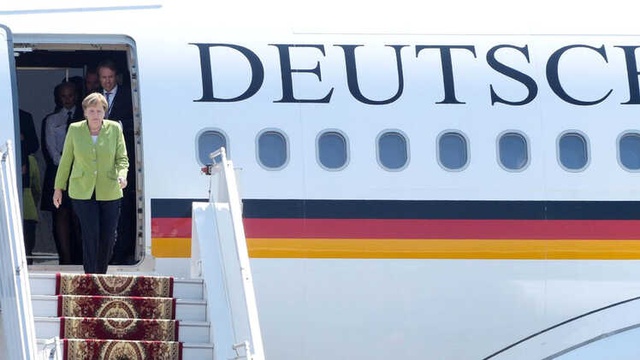 Merkel'i G20 Zirvesine Götüren Uçak Teknik Sorun Nedeniyle Köln'e İniş Yaptı