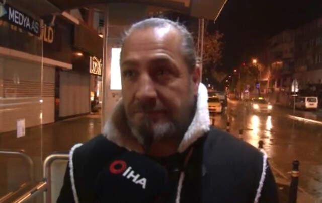 Yalova'daki Depremi İstanbul'da da Hisseden Vatandaşlar, Uykudan Uyanıp Sokağa Fırladı