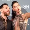 Model Yael Shelbia ile Bir Araya Gelen Messi'nin Utangaç Hali Gözlerden Kaçmadı