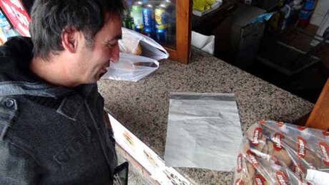 Soyduğu İş Yerine Not Bırakan Hırsız Pes Dedirtti: İnsan Bir Kamera, Alarm Taktırır
