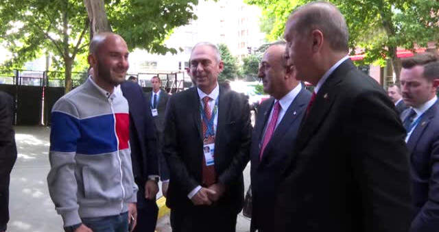 Erdoğan, 'Biletimi Aldım, Sizi Takip Ederim' Diyen Genci Paraguay'a Davet Etti Erdoğan,