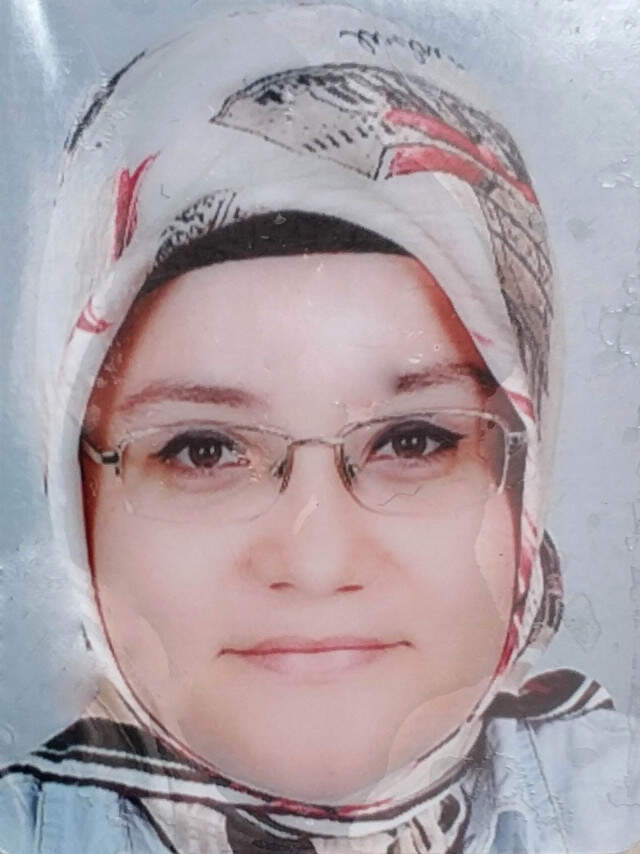 Hastane Otoparkında Boşandığı Karısı 19 Bıçak Darbesiyle Öldürdü Eski Karısını, Hastane Otoparkında 19 Bıçak Darbesiyle Öldürdü