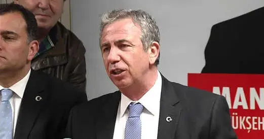 Mansur Yavaş'ın 'Rozetsiz Aday' Açıklamasına CHP'den Kapıları Kapatan Cevap: Adayımız Rozet Takmak Zorunda