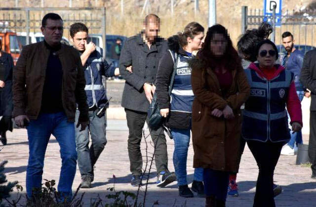 Fuhuş Pazarlığının Şifresi Polis Dinlemesine Takıldı: Müsaitsen Gel, Koli Geldi