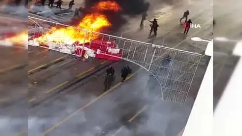 Fransa'da 'Sarı Yelekliler' Protestosuna Öğrenciler de Katıldı, Eğitime Ara Verildi