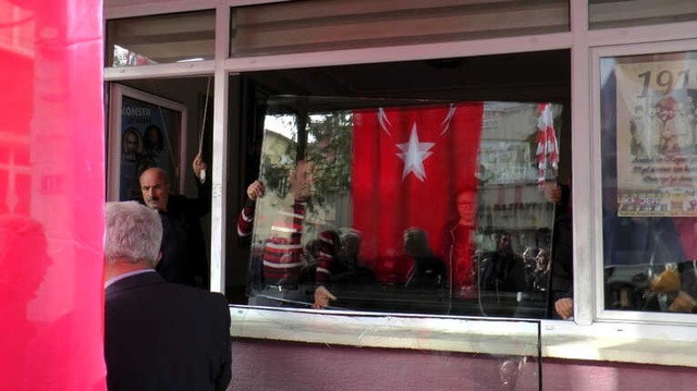 CHP İlçe Başkanlığına Saldıran Zanlı CHP'li Çıktı