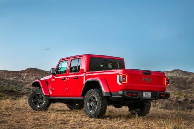 Arazi Canavarı Yeni Jeep Gladiator Görücüye Çıktı