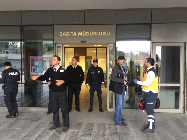 Çukurova Belediyesini Kana Bulayan Saldırganın Yolsuzlukla Suçlandığı Ortaya Çıktı Çukurova Belediyesini Kana Bulayan Saldırganın Yolsuzlukla Suçlandığı Ortaya Çıktı