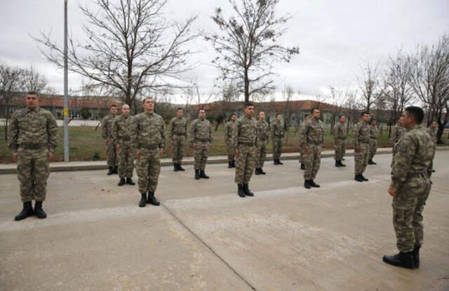 Bedelli Askerlerin Eğitimi İlk Kez Görüntülendi