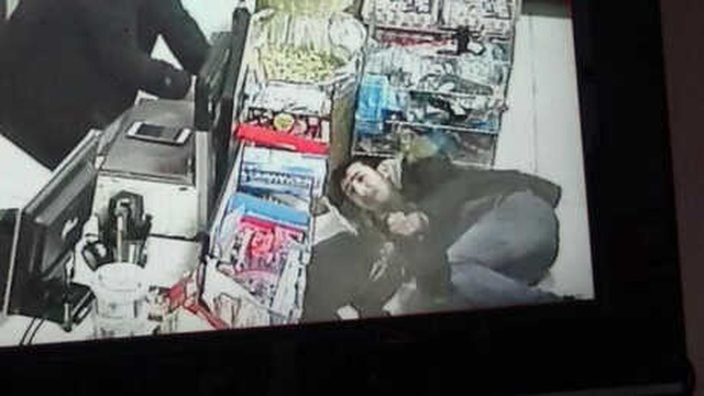 16 Yaşındaki Gencin, Pitbull Saldırısına Uğradığı Anlar Kamerayla Kaydedildi