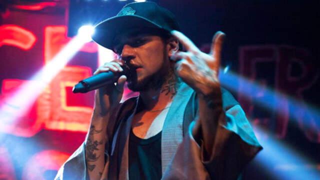 Altın Kelebek'te 'En İyi Çıkış Yapan' Ödülü'nü Rapçi Ezhel, Aldı