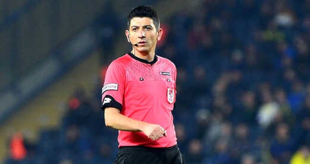 Fenerbahçe - Kasımpaşa Maçının Hakemi Yaşar Kemal Uğurlu'ya Bu Hafta Maç Yok