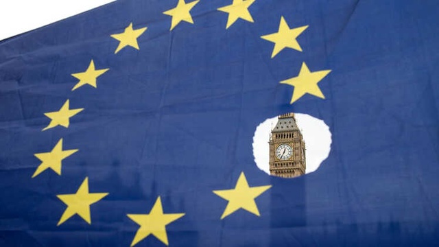 İngiltere Parlamentosu'ndaki Brexit Oylaması 'Ertelenecek'
