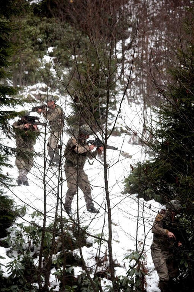 Karadeniz'de Bulunan 2 Teröriste Destek İçin Gelen PKK'lılar, Yalın Ayak Kaçtı