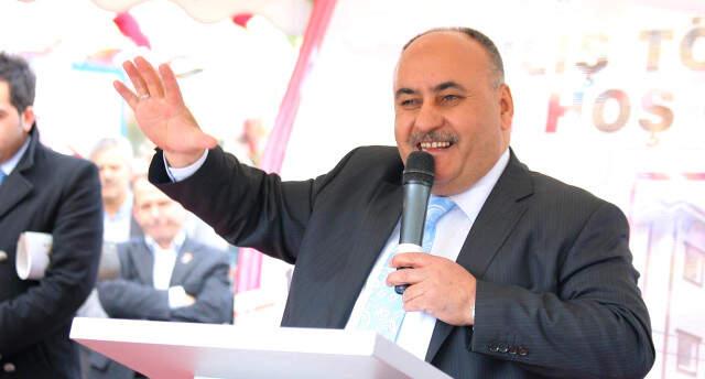 Ümraniye Belediye Başkanı, Kılıçdaroğlu'na Meydan Okudu: Bizde <a class='keyword-sd' href='/asgari-ucret/' title='Asgari Ücret'>Asgari Ücret</a> 3 Bin 340 Lira Olacak