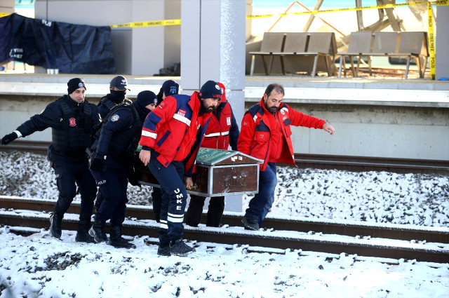 Erdoğan'dan 9 Kişinin Hayatını Kaybettiği Tren Kazasıyla İlgili Jet Talimat: Tüm Birimler Seferber Edilsin