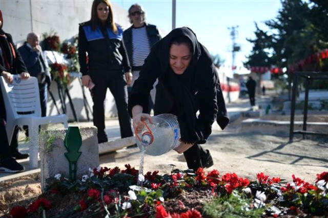 Şehit Emniyet Müdürü Altuğ Verdi'nin Eşinden Duygulandıran Sözler: O Sabah Görüşemedik Şehit Emniyet Müdürü Altuğ Verdi'nin Eşinden Duygulandıran Sözler: O Sabah Görüşemedik