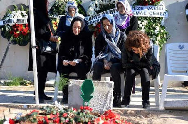 Şehit Emniyet Müdürü Altuğ Verdi'nin Eşinden Duygulandıran Sözler: O Sabah Görüşemedik