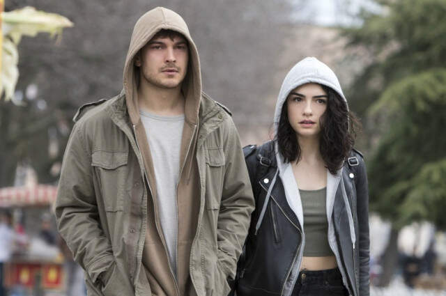 Netflix'in İlk Türk Dizisi Hakan: Muhafız, IMDB'ye Yüksek Giriş Yaptı