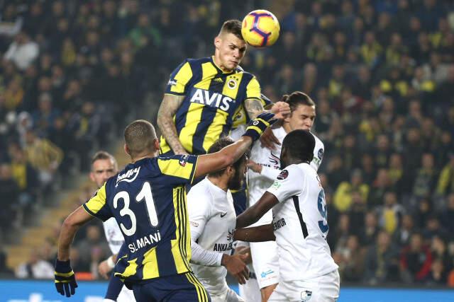 Fenerbahçe, 2-0 Öne Geçtiği Maçta Erzurumspor ile 2-2 Berabere Kaldı